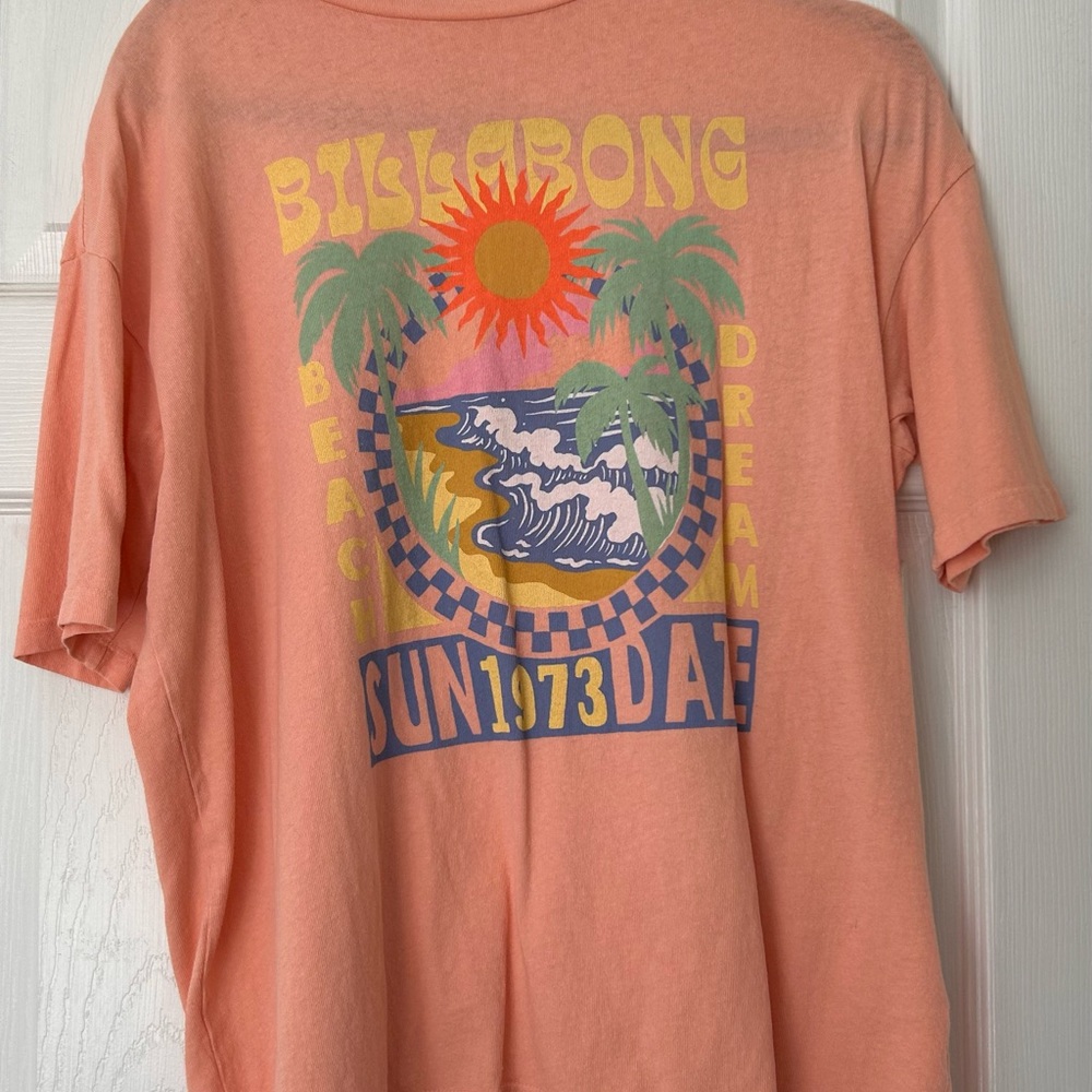 Billabong Peach Graphic Tee